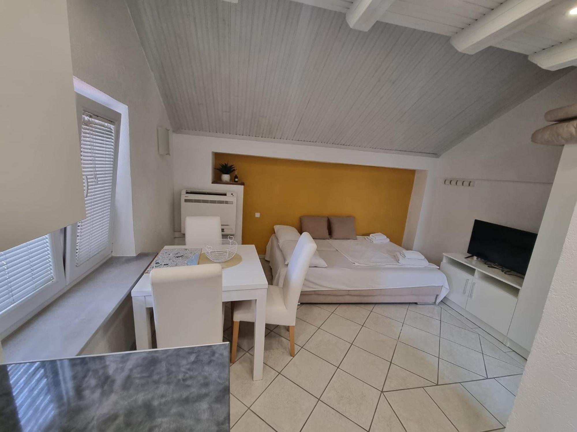 Guesthouse Lion 스플리트 외부 사진